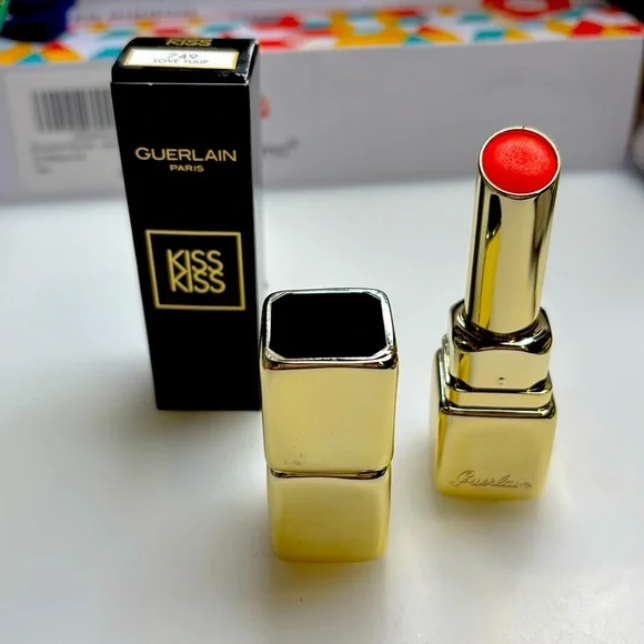 ❣️Guerlain 749 LOVE TULIP Lipstick BRAND NEW❣️ - Picture 3 of 13